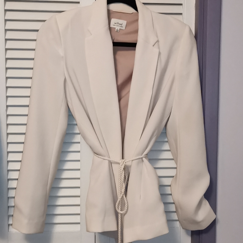 Wilfred Cream Dress Jacket ✨sold✨